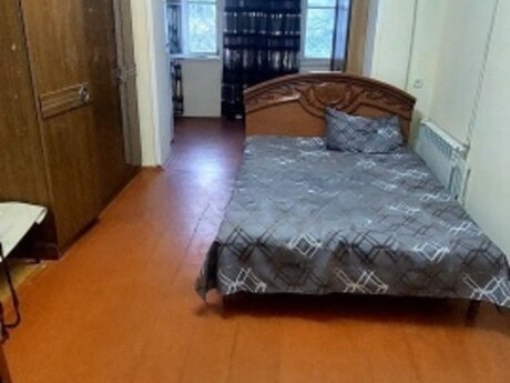 Neftçilərdə 3 otaqlı köhnə tikili mənzil satılır, 70 m², 180 000 AZN, şəkil 2 / 5