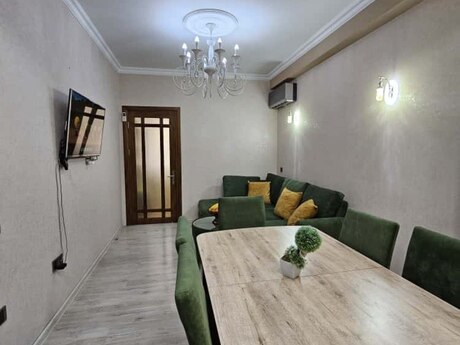 Masazırda 2 otaqlı köhnə tikili mənzil satılır, 51 m², 88 000 AZN, şəkil 2 / 11