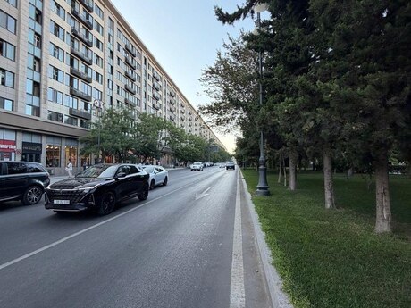 3-комн. · 85 m² · 6/9 этаж, Gənclik