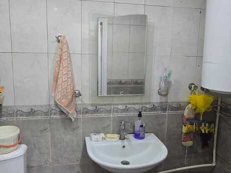 Продаётся 2-комнатная квартира в старом фонде, Nərimanov, 42 м², 155 000 AZN, фото 4 / 7