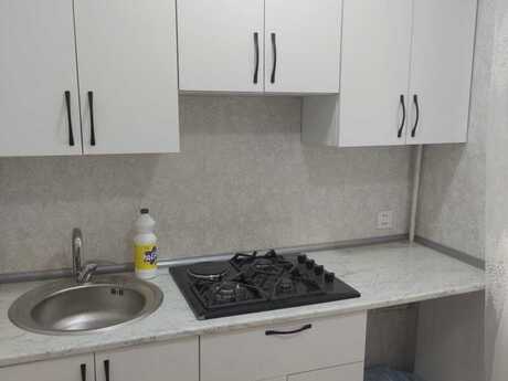 Neftçilərdə 1 otaqlı köhnə tikili mənzil satılır, 45 m², 115 000 AZN, şəkil 5 / 9