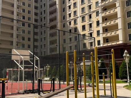 3-room apartment for rent, 120 m², Elmlər Akademiyası: 1 900 ₼/mo 3