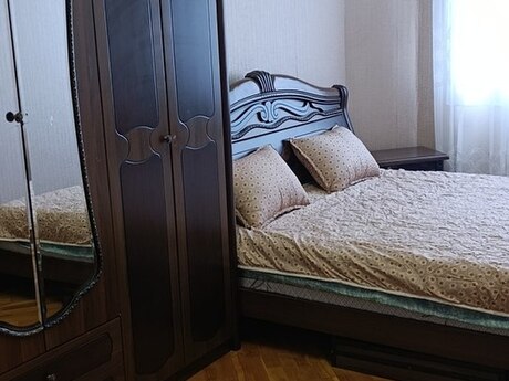 9-cu mikrorayonda 3 otaqlı yeni tikili mənzil kirayə verilir, 145 m², 800 AZN/ay, şəkil 5 / 12