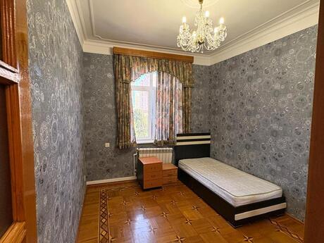 Elmlər Akademiyasında 3 otaqlı köhnə tikili mənzil satılır, 90 m², 395 000 AZN, şəkil 4 / 12