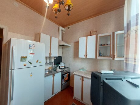 2-room old-build apartment for rent in Elmlər Akademiyası, 64 m², 600 AZN/mo, photo 5 / 12