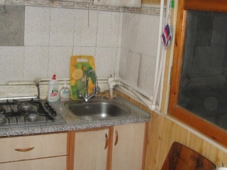7-ci mikrorayonda 1 otaqlı köhnə tikili mənzil kirayə verilir, 40 m², 500 AZN/ay, şəkil 5 / 10