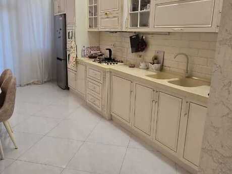 2-room new-build apartment for rent in Gənclik, 85 m², 1 150 AZN/mo, photo 3 / 12
