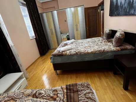 4-room new-build apartment for rent in İçəri Şəhər, 185 m², 2 400 AZN/mo, photo 4 / 12