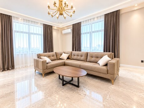 Сдаётся 3-комнатная квартира в новостройке, Elmlər Akademiyası, 140 м², 1 500 AZN/мес, фото 2 / 12