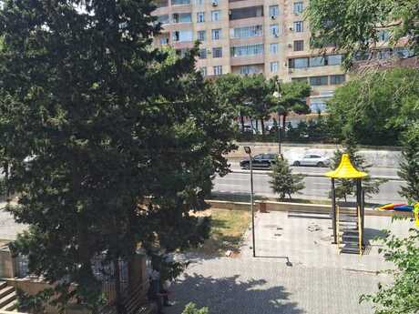 Продаётся 1-комнатная квартира в старом фонде, Memar Əcəmi, 25 м², 65 000 AZN, фото 5 / 11