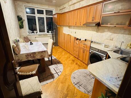 Продаётся 3-комнатная квартира в новостройке, Memar Əcəmi, 92 м², 225 000 AZN, фото 4 / 7