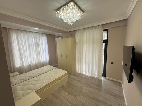 2 otaq · 70 m² · 11/16 mərtəbə, 28 May