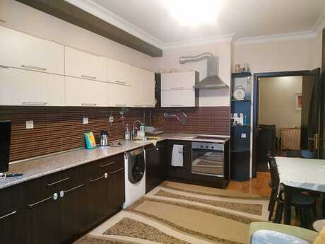 İnşaatçılarda 2 otaqlı yeni tikili mənzil kirayə verilir, 100 m², 750 AZN/ay, şəkil 2 / 9