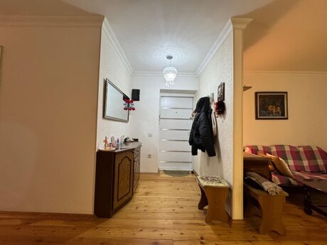 Sahildə 3 otaqlı köhnə tikili mənzil satılır, 115 m², 325 000 AZN, şəkil 3 / 12