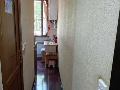 Продаётся 1-комнатная квартира в старом фонде, 20 Yanvar, 30 м², 120 000 AZN, фото 3 / 8