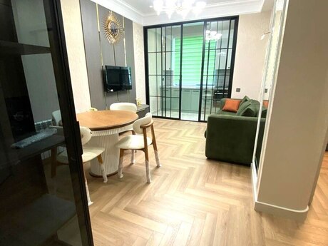 2-room new-build apartment for sale in Qara Qarayev, 49 m², 218 000 AZN, photo 2 / 12