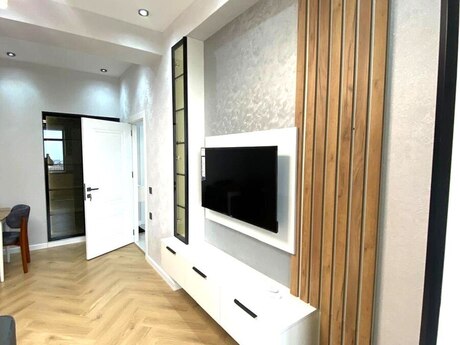 Qara Qarayevdə 2 otaqlı yeni tikili mənzil satılır, 52 m², 215 000 AZN, şəkil 2 / 11