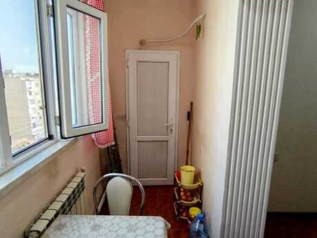 4-room old-build apartment for sale in İnşaatçılar, 104 m², 230 000 AZN, photo 5 / 12