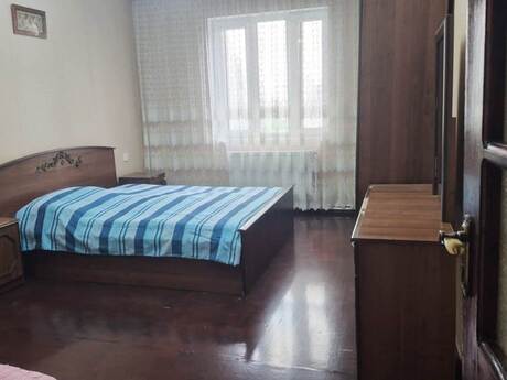 Продаётся 3-комнатная квартира в старом фонде, Nəriman Nərimanov, 90 м², 260 000 AZN, фото 5 / 11