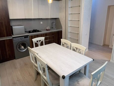 Сдаётся 2-комнатная квартира в новостройке, Elmlər Akademiyası, 65 м², 700 AZN/мес, фото 3 / 12