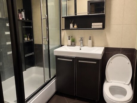2-room new-build apartment for rent in 20 Yanvar, 75 m², 650 AZN/mo, photo 5 / 5
