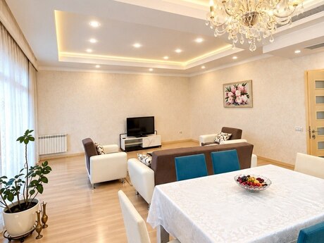 Elan №6524356 - Bakı, Nizami m., 4 otaqlı, 240 m², 6/12 mərtəbə