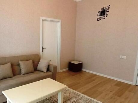 Сдаётся 2-комнатная квартира в старом фонде, İçəri Şəhər, 50 м², 1 200 AZN/мес, фото 2 / 12