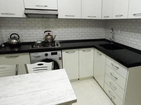 Сдаётся 2-комнатная квартира в старом фонде, İçəri Şəhər, 50 м², 1 200 AZN/мес, фото 5 / 12