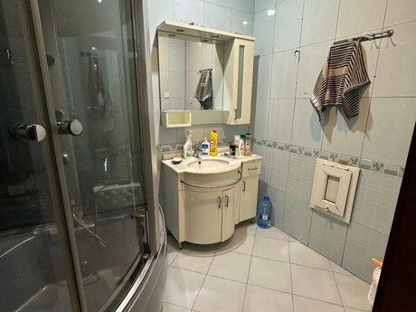 Nəriman Nərimanovda 3 otaqlı yeni tikili mənzil kirayə verilir, 120 m², 1 000 AZN/ay, şəkil 5 / 12