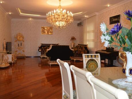 Badamdarda 7 otaqlı həyət evi satılır, 660 m², 1 200 000 AZN, şəkil 4 / 12