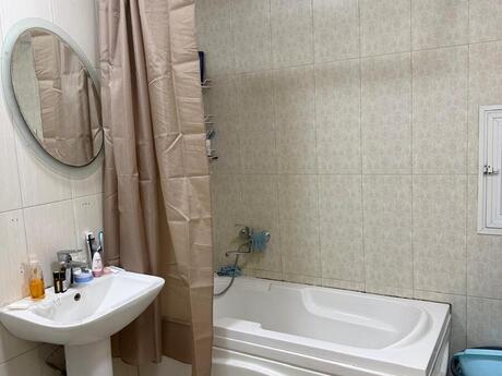 Memar Əcəmidə 2 otaqlı köhnə tikili mənzil kirayə verilir, 60 m², 550 AZN/ay, şəkil 5 / 12