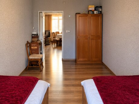 Neftçilərdə 3 otaqlı köhnə tikili mənzil satılır, 90 m², 183 000 AZN, şəkil 5 / 7