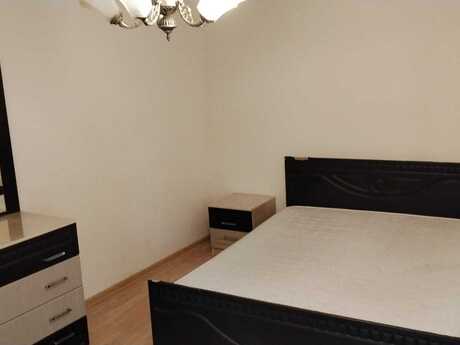 2-room old-build apartment for rent in İnşaatçılar, 54 m², 650 AZN/mo, photo 4 / 11
