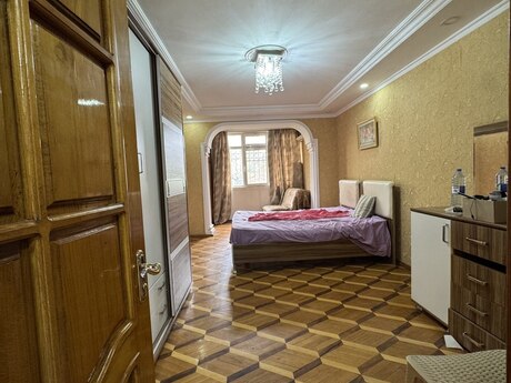 Объявление №6524452 - Баку, м. 20 января, 3-комн., 88 м², 2/5 этаж