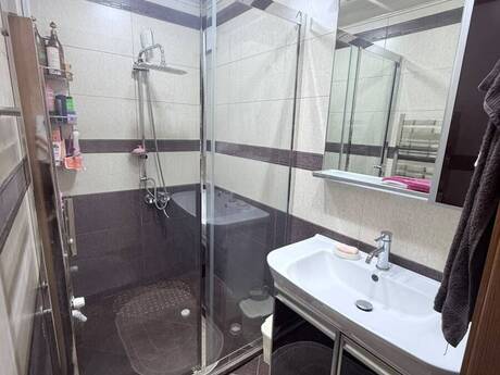 Gənclikdə 2 otaqlı köhnə tikili mənzil kirayə verilir, 60 m², 750 AZN/ay, şəkil 4 / 7