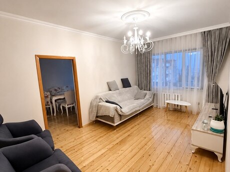 Объявление №6524451 - Баку, Хатаинский р., 5-комн., 130 м², 8/9 этаж