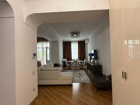 Продаётся 3-комнатная квартира в новостройке, Elmlər Akademiyası, 110 м², 430 000 AZN, фото 4 / 12