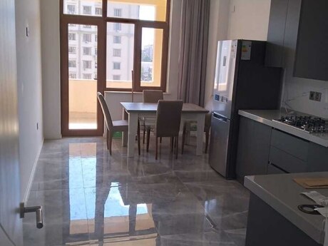 İnşaatçılarda 1 otaqlı yeni tikili mənzil kirayə verilir, 65 m², 700 AZN/ay, şəkil 3 / 9
