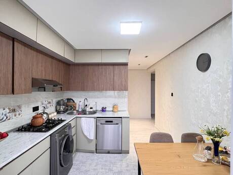 Həzi Aslanovda 3 otaqlı köhnə tikili mənzil satılır, 80 m², 205 000 AZN, şəkil 5 / 12