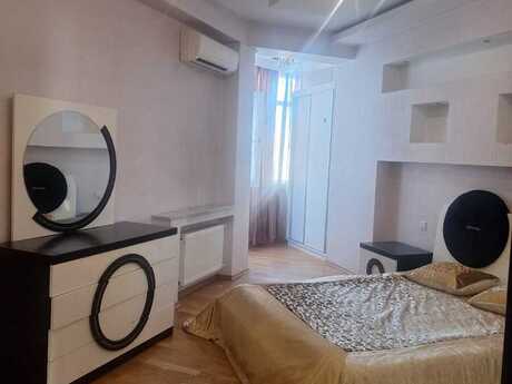 Gənclikdə 2 otaqlı yeni tikili mənzil kirayə verilir, 75 m², 900 AZN/ay, şəkil 3 / 9