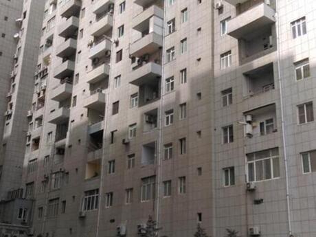 3 rooms · 150 m² · floor 17/19, 8 Noyabr