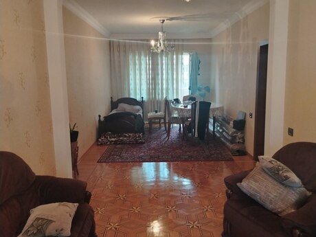 5-room old-build apartment for sale in 8-ci mikrorayon, 120 m², 325 000 AZN, photo 3 / 12