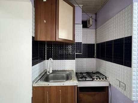 Nəriman Nərimanovda 2 otaqlı köhnə tikili mənzil kirayə verilir, 30 m², 550 AZN/ay, şəkil 5 / 11