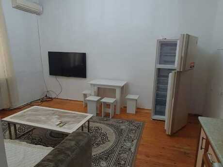 Nəriman Nərimanovda 2 otaqlı köhnə tikili mənzil kirayə verilir, 30 m², 550 AZN/ay, şəkil 4 / 11