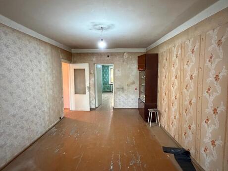 3-комн. · 70 m²