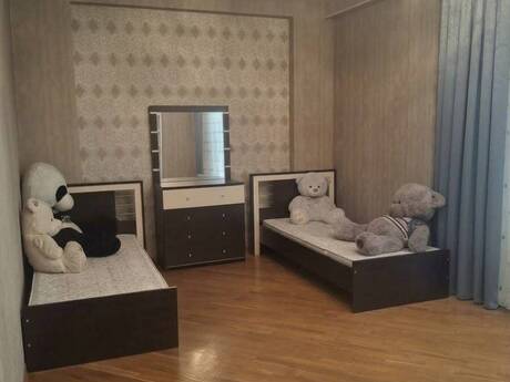 Nərimanovda 4 otaqlı yeni tikili mənzil kirayə verilir, 172 m², 1 350 AZN/ay, şəkil 2 / 7