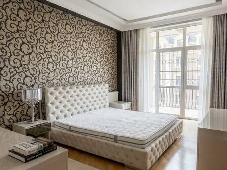 Elan №6524708 - Bakı, Nərimanov r., 4 otaqlı, 172 m², 10/17 mərtəbə