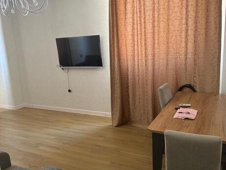 Elan №6524698 - Bakı, Əhmədli q., 2 otaqlı, 80 m², 7/12 mərtəbə