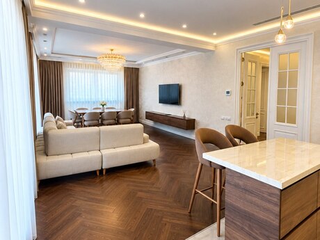 Ağ şəhərdə 3 otaqlı yeni tikili mənzil kirayə verilir, 157 m², 4 000 AZN/ay, şəkil 2 / 12