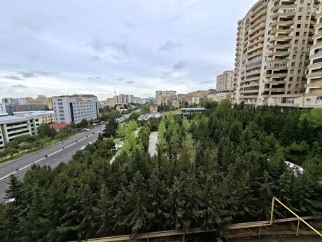 Yasamalda 4 otaqlı yeni tikili mənzil satılır, 168 m², 580 000 AZN, şəkil 2 / 12